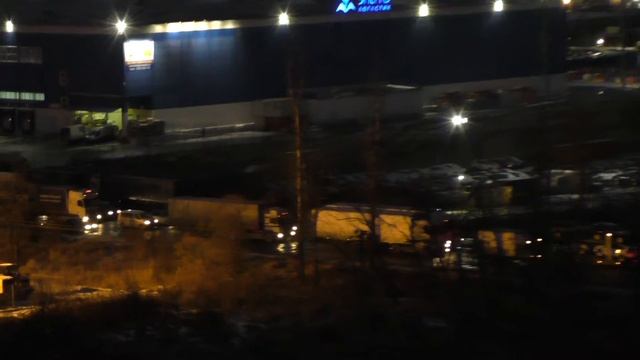 Вечно стоящее Московское шоссе в Санкт-Петербурге
