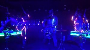 Шоу барабанщиков "Заноза". В одном из Красноярских клубов. С мощной энергетикой в конце.