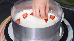 ВОЛШЕБНЫЙ ВКУС! ? Торт "КЛУБНИКА СО СЛИВКАМИ" ТОРТ на Праздник Рецепт