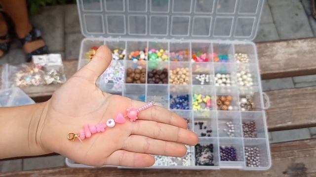 супер мега пупер эстетичные браслеты и брелки ? смотреть онлайн