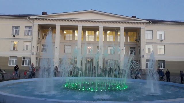 Музыкальный фонтан Северодонецк смотреть онлайн