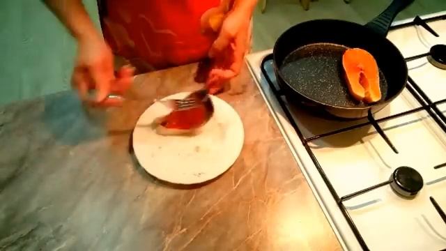 Стейк из сёмги. Рыба на сковороде без масла. Жарим правильно!