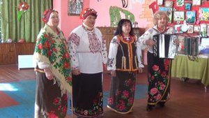 Есть любовь или нет, я не знаю!- трогательная песня под баян.