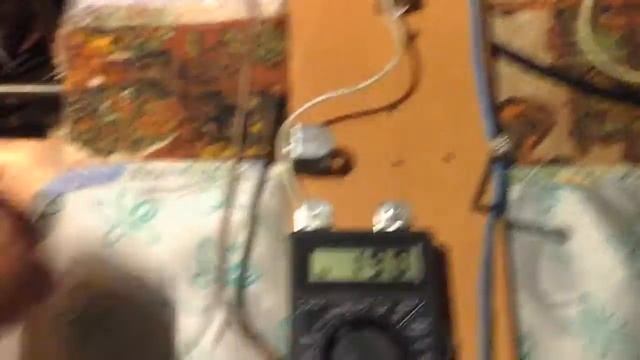 Два положения датчика температуры - над и сбоку нихромовой спирали - разные показания смотреть онлайн