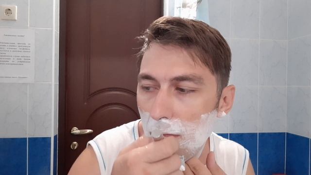 Бритье Muehle R41 с ручкой из нержавейки LATON смотреть онлайн