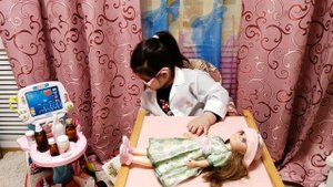 Вероника самый маленький ДОКТОР для детей