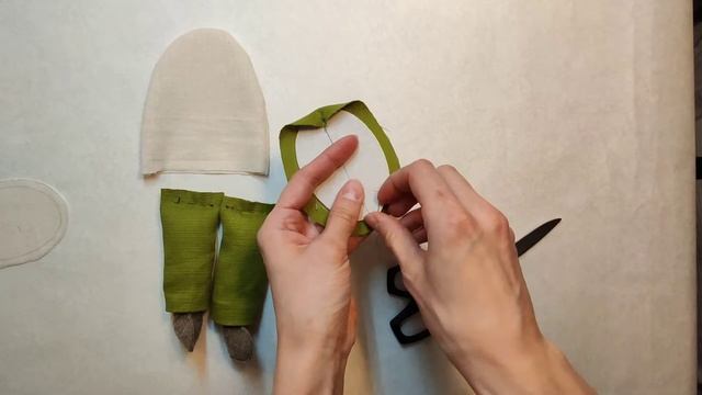 Новогодняя игрушка "Гном" смотреть онлайн