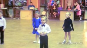 Маленькие дети танцуют (часть 2)