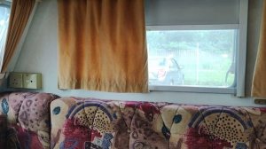 Обзор автодома-туриста, каравана, прицепа-дачи, дома на колёсах Avondale 1998 года 2-3 места