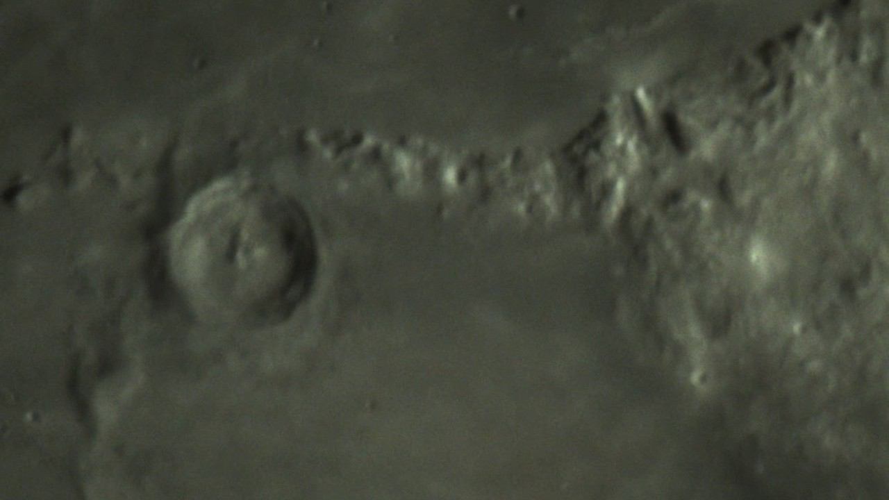 Region of lunar crater Eratosthenes. 09/11/2016, 18:52.