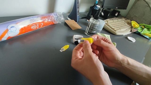 Наклеиваю наклейку на mi band 8 ценой всего смотреть онлайн