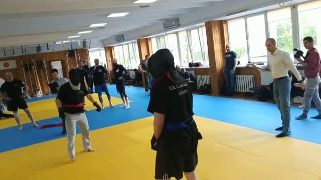 ГорбуновСокол- Мако победа красный