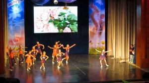 Танец "Супермама".  Ансамбль "Огоньки".  Концерт "День матери". Таганрог, 25 ноября 2018 г.