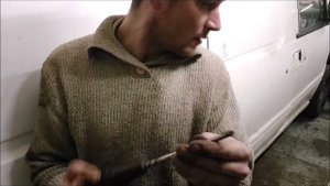 Как снять боковую дверь Nissan Cargo 2000 LD23 Vanette C23