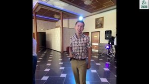 Рифат Зарипов поет а Фирзар Муртазин танцует