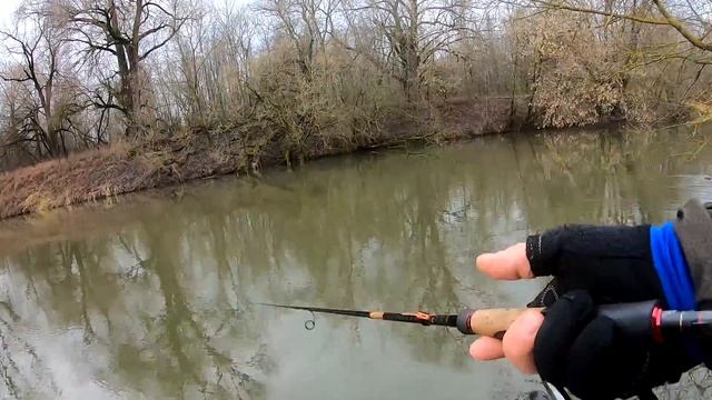 Весенняя рыбалка в Подмосковье на р.Десна 12 03 2020г. смотреть онлайн