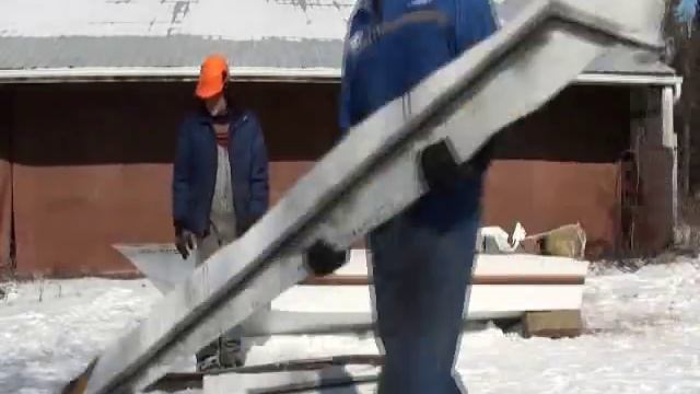 One Way to Dispose of a Fibreglass Boat смотреть онлайн