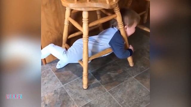 Я Ржал До Слез? Смешные видео ● 1001 самых милых малышек, делающих забавные вещи