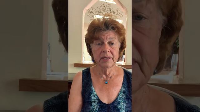 TWO GOATS on a BRIDGE смотреть онлайн