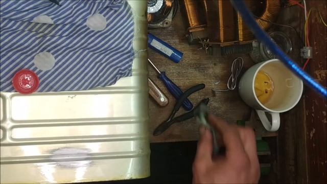 Ремонт холодильника своими руками.#ремонтхолодильникасвоимируками#пайкаморозилки#