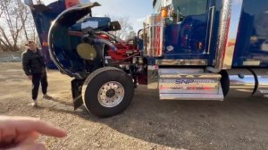 Дальнобой по США. Сравнение Kenworth W900B (короткий нос) и длинный нос (w900l)