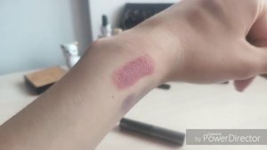 Моя косметичка в отпуск (Уход и декоративка)