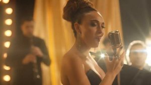 Enbe Orkestras ı&  Ziynet Sali feat  Hayyam Nisanov /  İstanbul