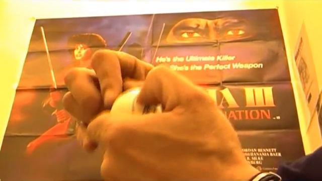 Ninj, make a 6 ball ping pong Smoke Bomb смотреть онлайн