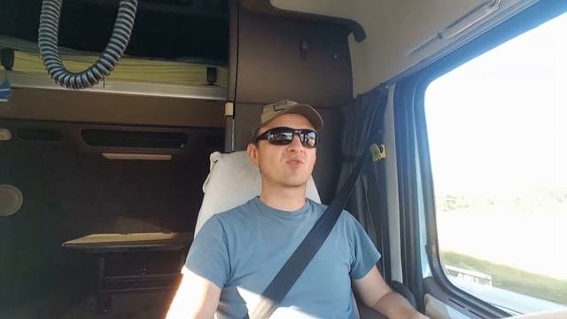 #Работа тракиста в США#О дорогах#ОБЗОР нового ТРАКА#Самый большой в мире TRUCK STOP