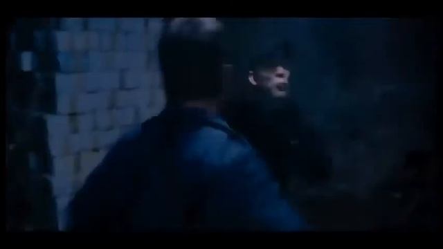 Джет Ли и Джейсон Стетхем в месте