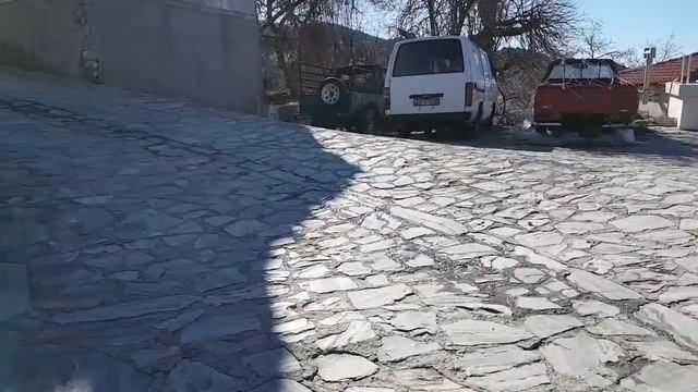 Пик Осса или гора Киссавос. Каналос.  Фессалия. Греция. Обзор церквей. Деревня Спилиа. Greece.