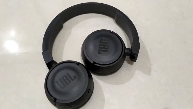 UNBOXING OF JBL T460BT HEADPHONE WITH ITS INFORMATION смотреть онлайн