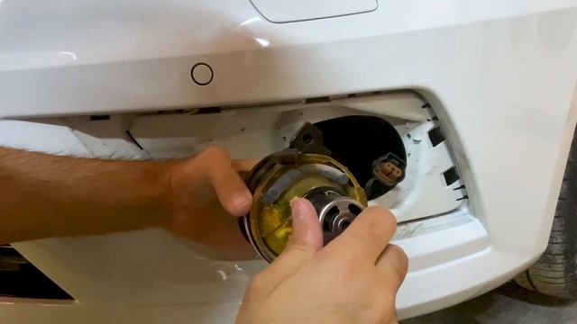 Volkswagen CC R Line Led Fog Light Conversion смотреть онлайн