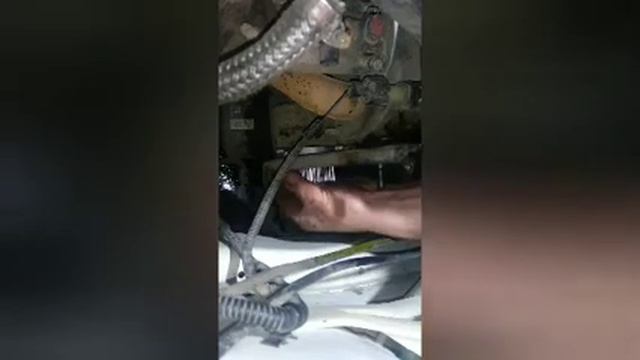 Замена помпы и выставления меток ремня ГРМ на Калине 8 клапанов смотреть онлайн