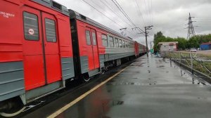 Электропоезд ЭД4М-0058 отправляется с о.п. Совхоз Бердский