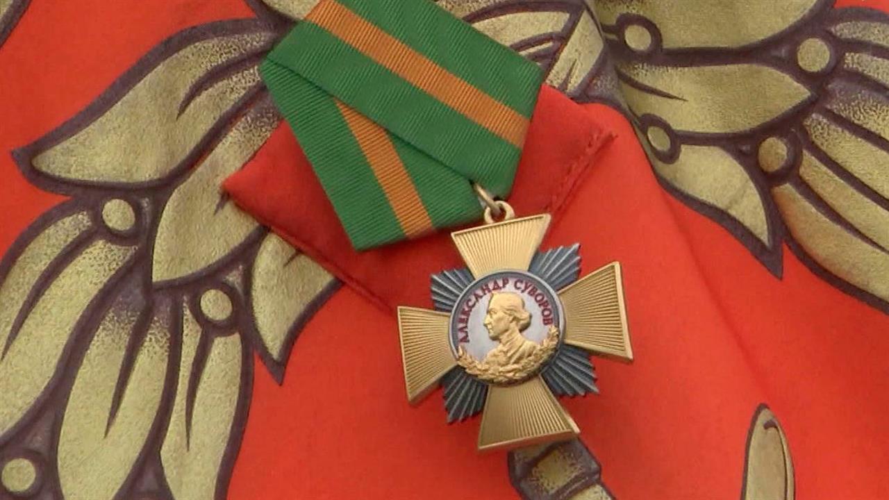 Владимир Путин вручил госнаграды подразделениям Воздушно-космических сил