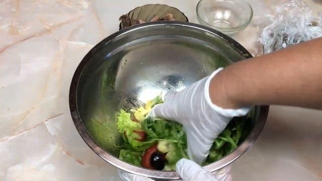 Салат БЕДНЯКА? Что это за салат НИСУАЗ и из чего он готовится?