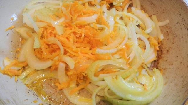 Острая фасоль с овощами