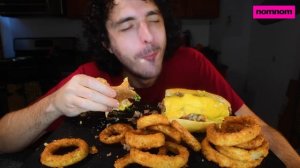 ASMR EATING LOOONG BACON CHEESE BURGER AND ONION RINGS * MUKBANG NO TALKING * NOMNOM