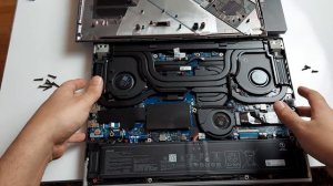 What is inside the Asus G16 ROG Strix? RAM and SSD upgrade  disassembly i7 13650HX RTX 4000