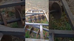 Обзор самодельной дисковой бороны к мототрактору.