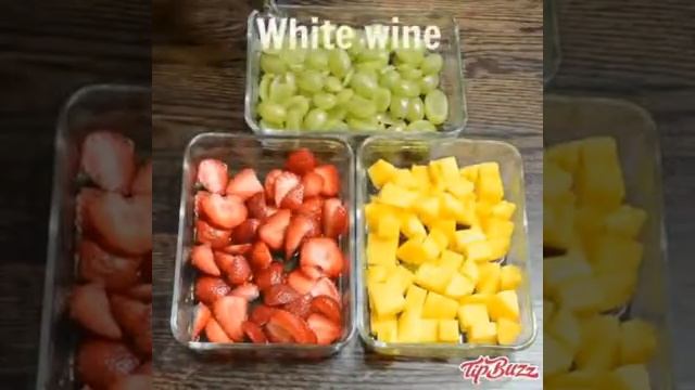 ДЕЛАЕМ ФРУКТОВЫЙ САЛАТ. смотреть онлайн