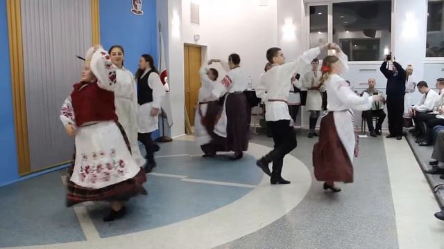 Танец "Мальвіна" з в. Бабічы Чачэрскага раёна смотреть онлайн