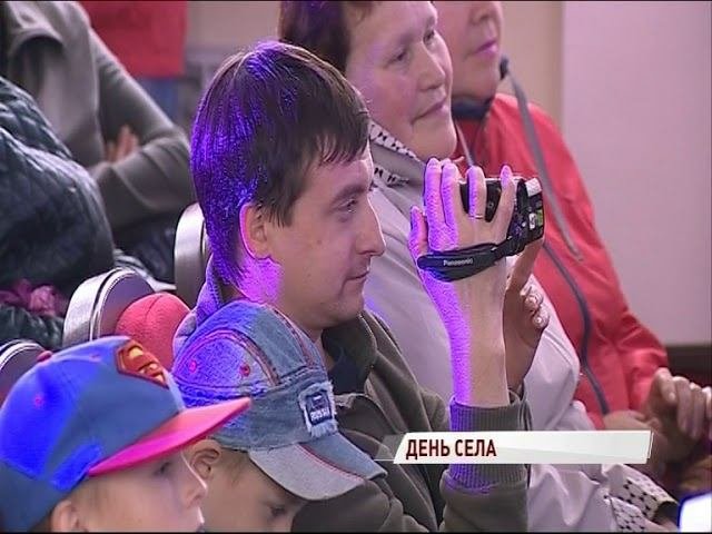 В Никольском Некрасовского района реконструируют школьную спортивную площадку