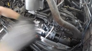 DAF Замена патрубков охлаждения головки компрессора.