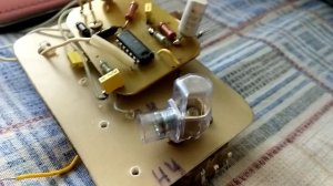 Простой приёмник прямого усиления на логике К176ЛЕ5. Средние волны.