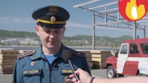 В Находке огнеборцы отработали последовательность действий при пожаре в ТЦ Клён