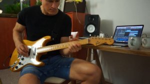 Greco SE-500 Spacey sound, Short solo over original song "Point of View"