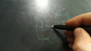 Реверс двигателя - простейшая схема