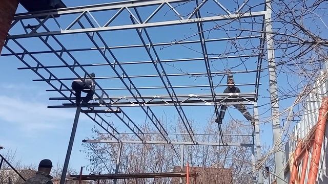 навес 03.03.23 смотреть онлайн